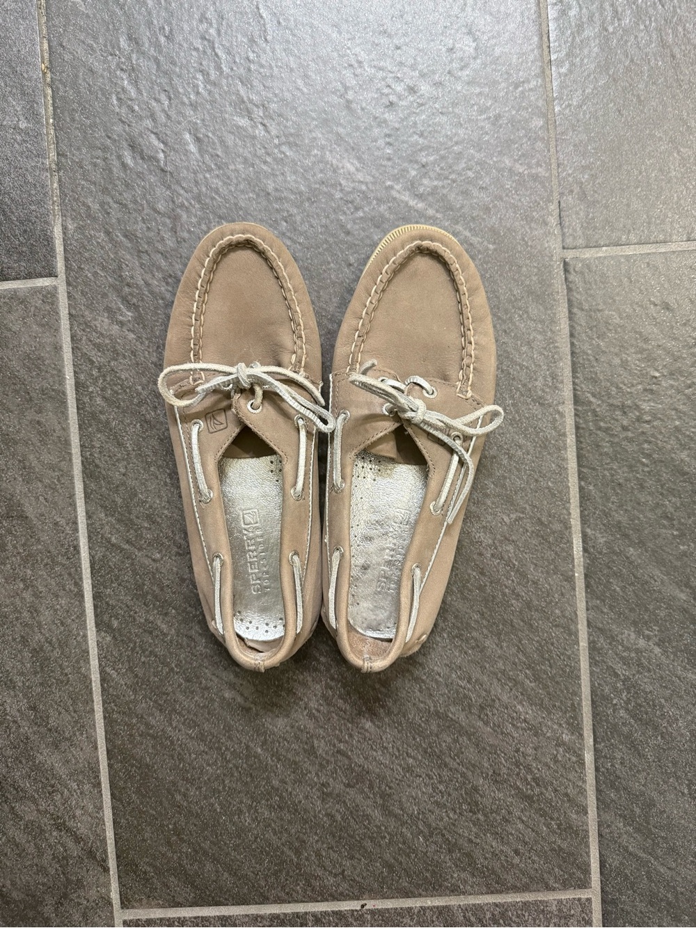 Sperry Taupe/brown leather  Boat Shoes with Silver Laces